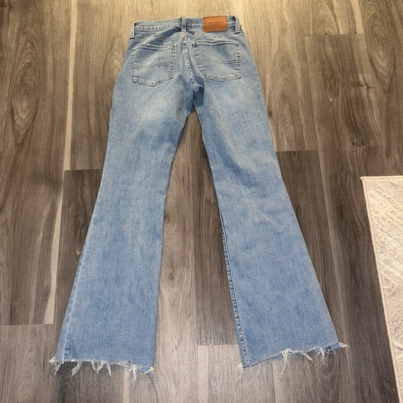 NWOT Lucky Brand Mid Rise Sweet Flare Jean - Picture 4 of 5
